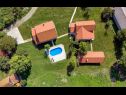  Blue house - outdoor pool: H(8+2) Plaški - Kontinentalna Hrvaška - Hrvaška  - hiša