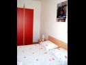 Apartmaji Krila - cozy and seaview : A1(2+2), A2(2+1), A3(4+1) Lumbarda - Otok Korčula  - Apartma - A2(2+1): spalnica