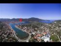 Apartmaji Niks - terrace & sea view: A1(4), A2(2) Vela Luka - Otok Korčula  - podrobnost