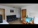 Apartmaji Ema A1(4), A2(4) Malinska - Otok Krk  - Apartma - A1(4): dnevna soba