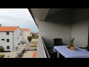 Apartmaji Ema A1(4), A2(4) Malinska - Otok Krk  - Apartma - A2(4): pogled