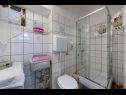 Hiša za počitnice Ingrid - retro deluxe: H(5+2) Rijeka - Kvarner  - Hrvaška  - H(5+2): kopalnica s straniščem