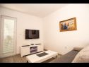 Apartmaji Anđelko - air conditioning: A1(6+2), A2(6+2) Baška Voda - Riviera Makarska  - Apartma - A1(6+2): dnevna soba