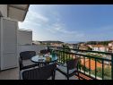 Apartmaji Josip - panoramic sea view & parking: A1(4+2) Makarska - Riviera Makarska  - hiša