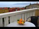 Apartmaji Ivi - big parking and courtyard SA2(3), SA4(2+1), SA3(2+1), SA5(2+1), SA6(2+1) Makarska - Riviera Makarska  - Studio apartma - SA5(2+1): terasa