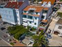 Apartmaji Gianni - modern & great location: SA1(2), A2(2+2), A3(2+2) Makarska - Riviera Makarska  - hiša