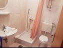 Apartmaji Sunny - quiet and relaxing A1(2+2), A2(2+1) Makarska - Riviera Makarska  - Apartma - A2(2+1): kopalnica s straniščem