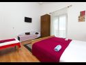 Apartmaji Neva - 50m from the sea A1(2+1), A2(2+1), SA3(3) Sumpetar - Riviera Omiš  - Studio apartma - SA3(3): interijer