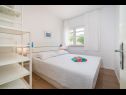 Apartmaji Bari - 140 m from beach: A1(4+1), A2(4), A3(2+2) Mandre - Otok Pag  - Apartma - A1(4+1): spalnica