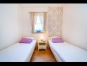 Apartmaji San - comfortable and great location: A1(4), A2(2+2), A3(2+2) Povljana - Otok Pag  - Apartma - A1(4): spalnica