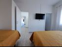Apartmaji Rina A1(4), A2(3), A3(3) Neviđane - Otok Pašman  - Apartma - A3(3): spalnica