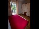 Apartmaji Keko - 100 m from the beach : A1(4+1), A2(4+1) Banjol - Otok Rab  - Apartma - A2(4+1): spalnica