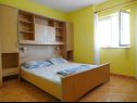 Apartmaji Nedo - 150 m from sandy beach: A1(2+1), A2(2+1) Lopar - Otok Rab  - Apartma - A1(2+1): spalnica