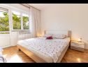 Apartmaji Rezikica - green oasis; A1(7), A2(9) Palit - Otok Rab  - Apartma - A1(7): spalnica