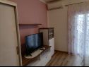 Apartmaji Coastal home - 10 m from the sea: A1(4+1), A2(2), A3(2+2), A4(4+1), A5(4+1) Supetarska Draga - Otok Rab  - Apartma - A3(2+2): dnevna soba