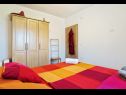 Apartmaji Adria - seafront & seaview: A1 Adriana (2+1), A2 Enzo (2+1) Lukovo Šugarje - Riviera Senj  - Apartma - A1 Adriana (2+1): spalnica