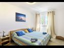 Apartmaji Adria - seafront & seaview: A1 Adriana (2+1), A2 Enzo (2+1) Lukovo Šugarje - Riviera Senj  - Apartma - A2 Enzo (2+1): spalnica