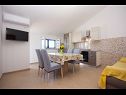 Apartmaji Per - comfortable  family apartments A1(2+2), A2(4+1), A3(2+2) Grebaštica - Riviera Šibenik  - Apartma - A3(2+2): kuhinja in jedilnica