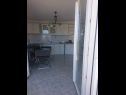 Apartmaji Gorde - air conditioning: Sunce (2) Primošten - Riviera Šibenik  - Apartma - Sunce (2): kuhinja in jedilnica