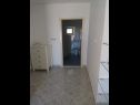 Apartmaji Gorde - air conditioning: Sunce (2) Primošten - Riviera Šibenik  - Apartma - Sunce (2): hodnik