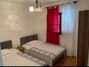Apartmaji Josip - with parking: A1(4), A2(4+1) Rogoznica - Riviera Šibenik  - Apartma - A1(4): spalnica