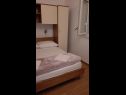 Apartmaji Damir A1(2+2) Šibenik - Riviera Šibenik  - Apartma - A1(2+2): spalnica
