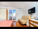 Apartmaji Malaga - comfortable and free parking: A2 B(4+1), SA C(2+1), SA D(2+0), SA E(2+1) Tribunj - Riviera Šibenik  - Studio apartma - SA C(2+1): 