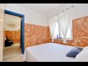 Apartmaji Goga - with free parking A1(2+2), A2(2+1), A3(2+2), A4(2+1) Vodice - Riviera Šibenik  - Apartma - A4(2+1): spalnica