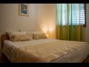 Apartmaji Daira - great location A1(2), A2(2), A3(4) Stomorska - Otok Šolta  - Apartma - A1(2): spalnica
