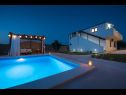 Hiša za počitnice Villa Solis - luxury with pool: H(6) Dicmo - Riviera Split  - Hrvaška  - bazen