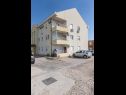 Apartmaji Danijela - 200 m from beach: Nina (3) Kaštel Štafilić - Riviera Split  - hiša