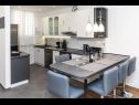 Apartmaji Silva - central & modern: A(4) Split - Riviera Split  - Apartma - A(4): kuhinja in jedilnica