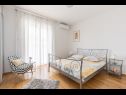 Apartmaji Neven - comfortable & great location: A1(4+2) Split - Riviera Split  - Apartma - A1(4+2): spalnica