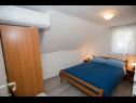Apartmaji Božo - in centre: A1(3+1) Split - Riviera Split  - Apartma - A1(3+1): spalnica