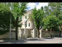 Apartmaji Brane - great location & garden terrace: A1(6+1) Split - Riviera Split  - hiša