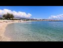 Apartmaji Maja - free Wifi: A1(2+1) Split - Riviera Split  - plaža
