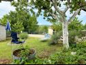 Hiša za počitnice Jasna - big garden: H(4+2) Srijane - Riviera Split  - Hrvaška  - vrtna terasa