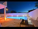 Apartmaji Zeljko - with pool : A1(6) Marina - Riviera Trogir  - bazen