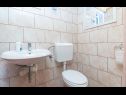 Hiša za počitnice Rafaeli - with pool: H(8) Marina - Riviera Trogir  - Hrvaška  - H(8): kopalnica s straniščem