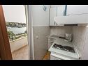 Apartmaji Mare - 30 m from pebble beach: SA1(2), SA2(2), A3(4), A4(4), A5(8) Seget Vranjica - Riviera Trogir  - Apartma - A4(4): kuhinja