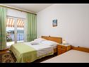 Apartmaji VV A1(2+1), A2(5), A3(7) Seget Vranjica - Riviera Trogir  - Apartma - A3(7): spalnica