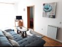 Apartmaji Vesna - 40 m from pebble beach: A1(4+1), A2(4), A3(4+1) Seget Vranjica - Riviera Trogir  - Apartma - A2(4): dnevna soba