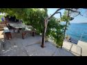 Apartmaji Žeki - 20 m from the sea: A1(3), SA2 (2) Seget Vranjica - Riviera Trogir  - plaža