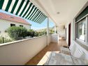 Apartmaji Kaza - 50m from the beach with parking: A1(2), A2(2), A3(6) Trogir - Riviera Trogir  - Apartma - A1(2): balkon