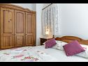Apartmaji Vesna - comfortable: A1(4+1) Trogir - Riviera Trogir  - Apartma - A1(4+1): spalnica
