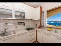 Apartmaji Marijan - beautiful view: A1(6) Trogir - Riviera Trogir  - Apartma - A1(6): kuhinja