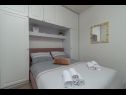Apartmaji Marijan - beautiful view: A1(6) Trogir - Riviera Trogir  - Apartma - A1(6): spalnica