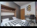 Apartmaji Marijan - beautiful view: A1(6) Trogir - Riviera Trogir  - Apartma - A1(6): spalnica