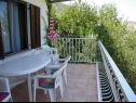 Apartmaji Fran - 30 m from sea : A1-veliki(5), A2-mali(3) Vinišće - Riviera Trogir  - Apartma - A1-veliki(5): terasa