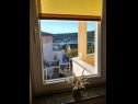 Apartmaji Antonija - fitness: SA1(2), A2(2+2), SA3(2+1), A4(2+2) Vinišće - Riviera Trogir  - Apartma - A4(2+2): pogled